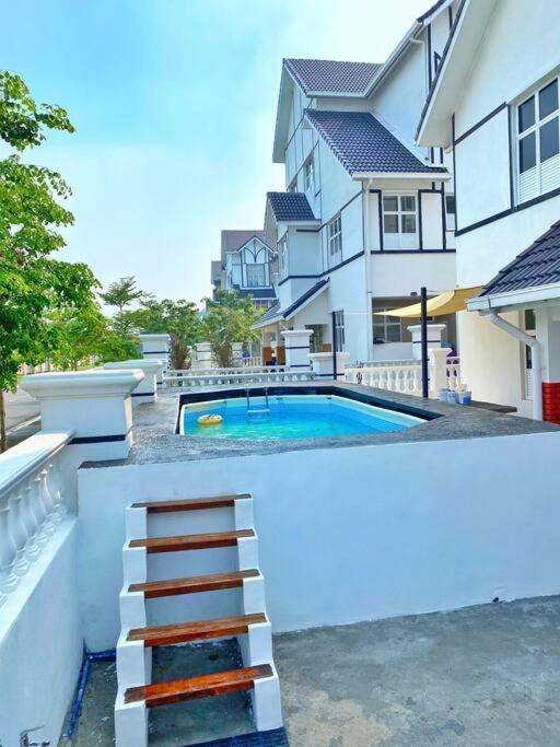 3 Storey Swimming Pool&Projector House Setia Alam Shah Alam Exterior foto